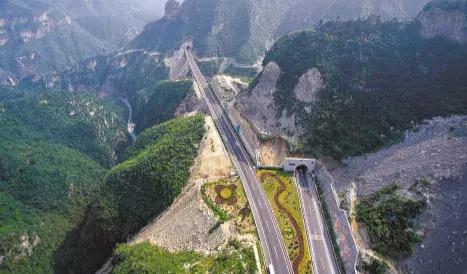 1539689124788af21385ee2.jpg 1539689124788af21385ee2.jpg