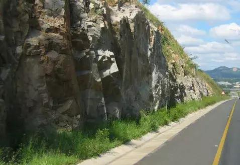 1539689199577124b5a4f07.jpg 1539689199577124b5a4f07.jpg